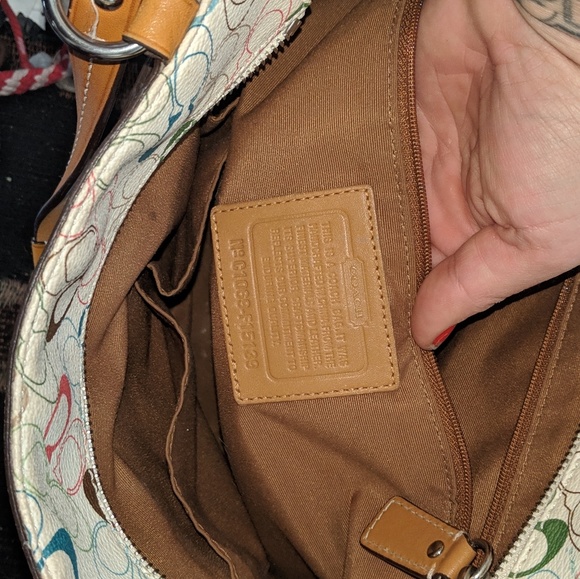 Coach Purse - Picture 4 of 6